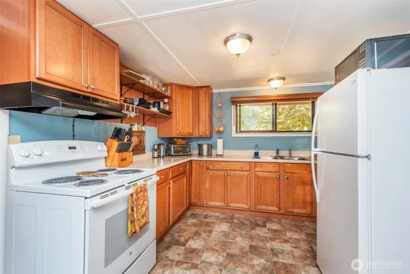 Property photo for 1134 W 18th Street, Port Angeles photo 32