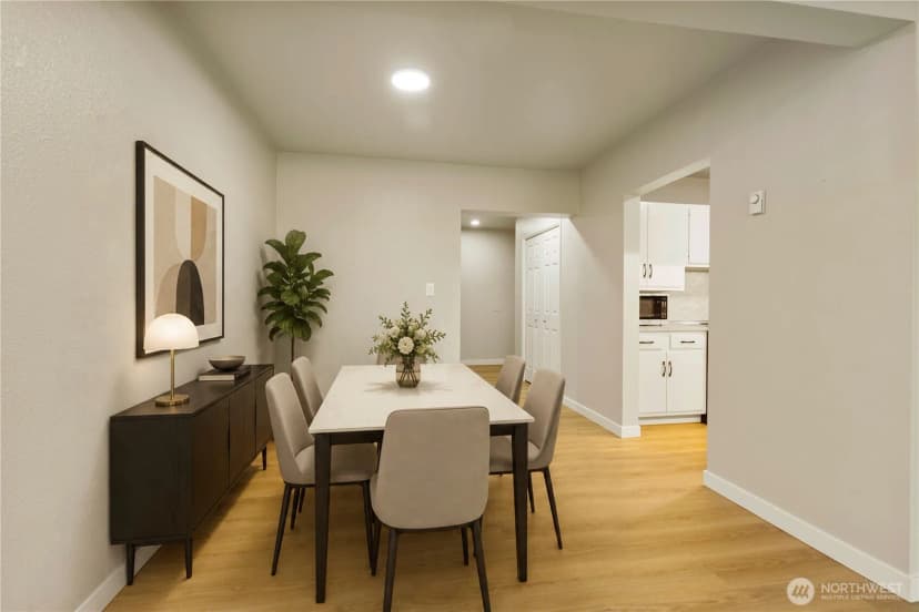 Property photo for 2021 N Laventure Road #107, Mount Vernon photo 13