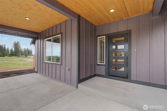 Property photo for 11347 Elks Landing Court Se, Yelm photo 3