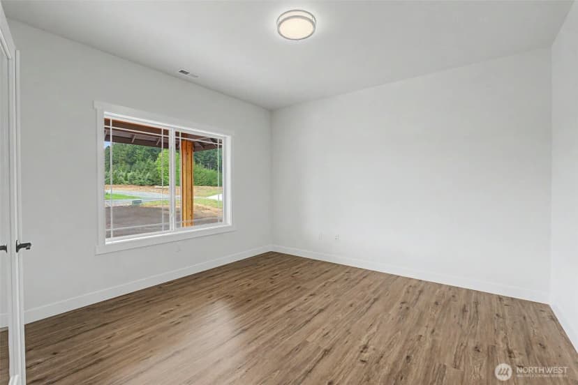 Property photo for 11347 Elks Landing Court Se, Yelm photo 16