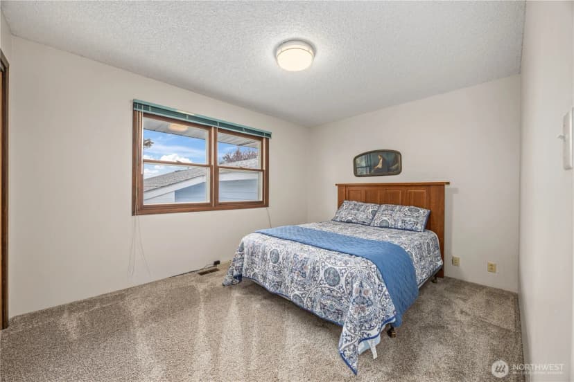 Property photo for 18 Cedar Avenue, Brewster photo 22