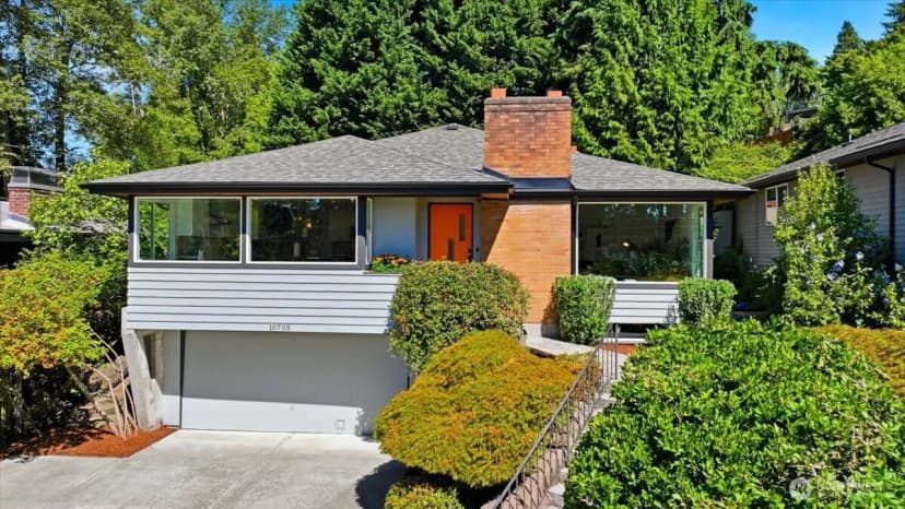Property photo for 10705 41st Place Ne, Seattle photo 36