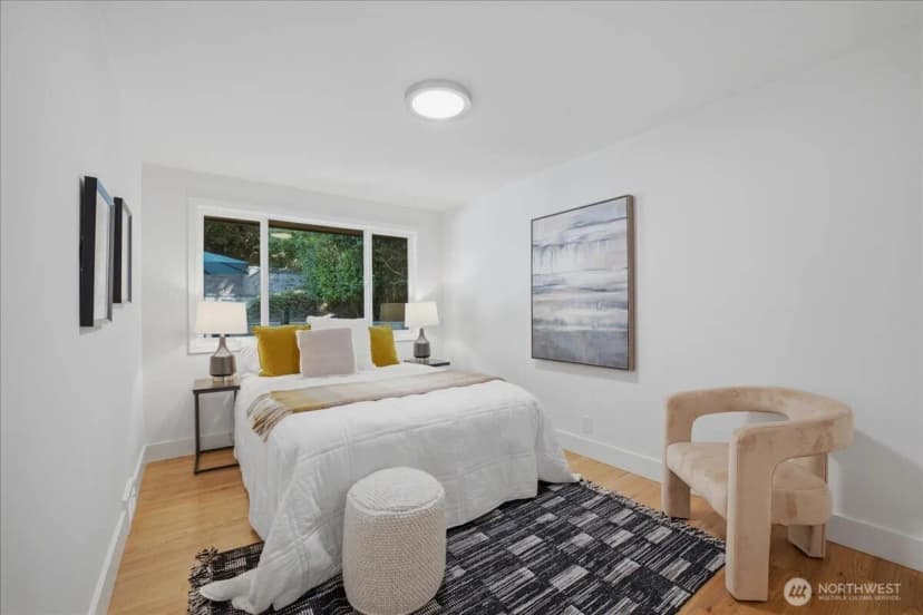 Property photo for 10705 41st Place Ne, Seattle photo 20