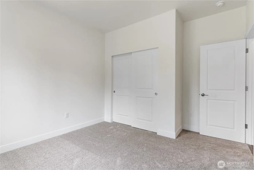 Property photo for 11329 Elks Landing Court Se, Yelm photo 16