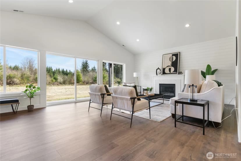Property photo for 11329 Elks Landing Court Se, Yelm photo 3