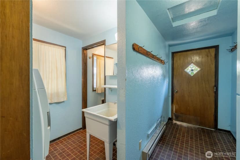 Property photo for 10121 67th Avenue Ne, Marysville photo 12