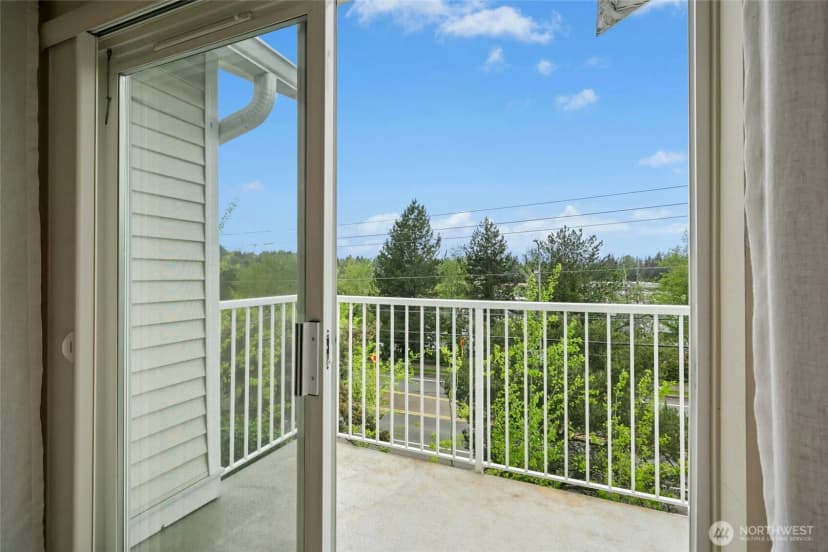Property photo for 7111 134th Court Se #d3, Newcastle photo 12