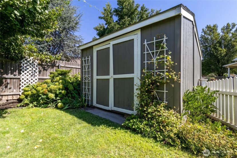 Property photo for 1716 Se Grassland Court, College Place photo 34