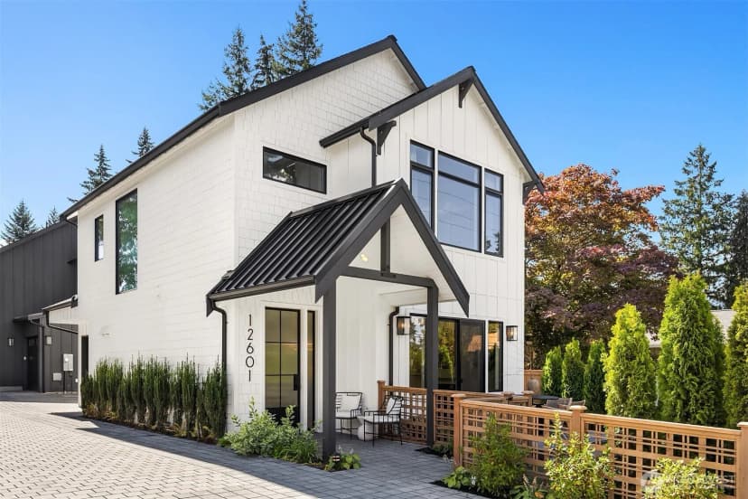 Property photo for 12601 Ne 80th Street, Kirkland photo 38