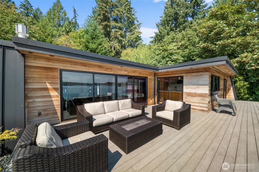 Property photo for 98502 Sunrise Beach Road Nw, Olympia photo 29