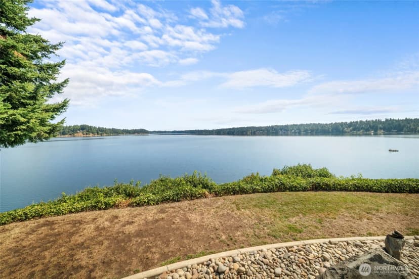 Property photo for 98502 Sunrise Beach Road Nw, Olympia photo 31