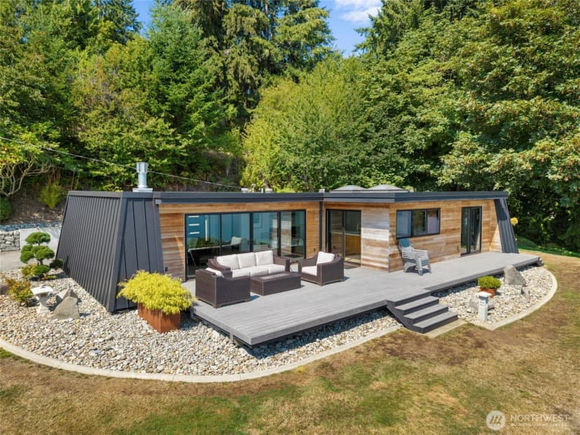 Property photo for 98502 Sunrise Beach Road Nw, Olympia