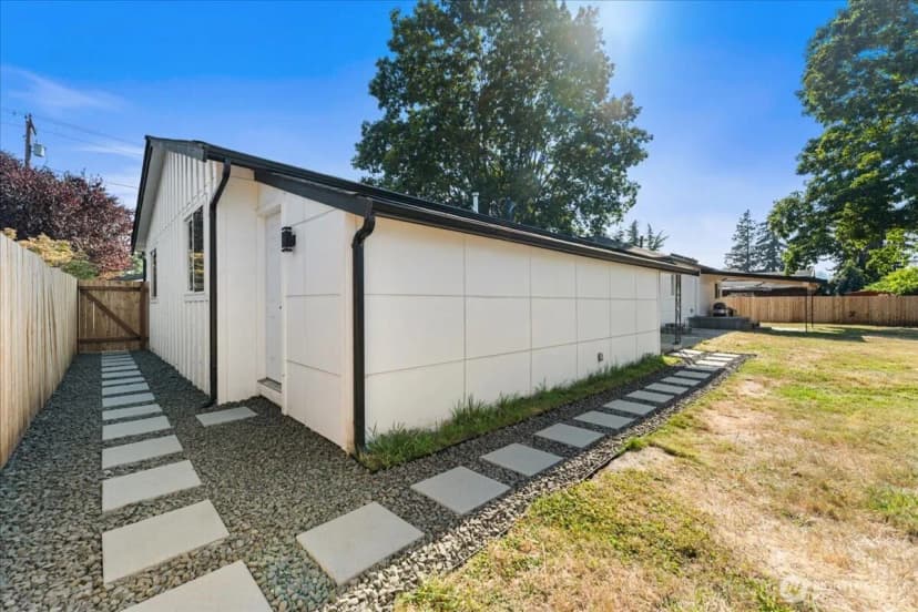 Property photo for 409 3rd Avenue Se, Pacific photo 19