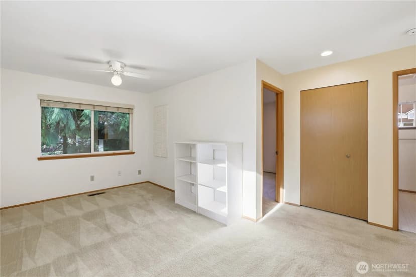 Property photo for 4642 Se Parsons Green Court, Port Orchard photo 24