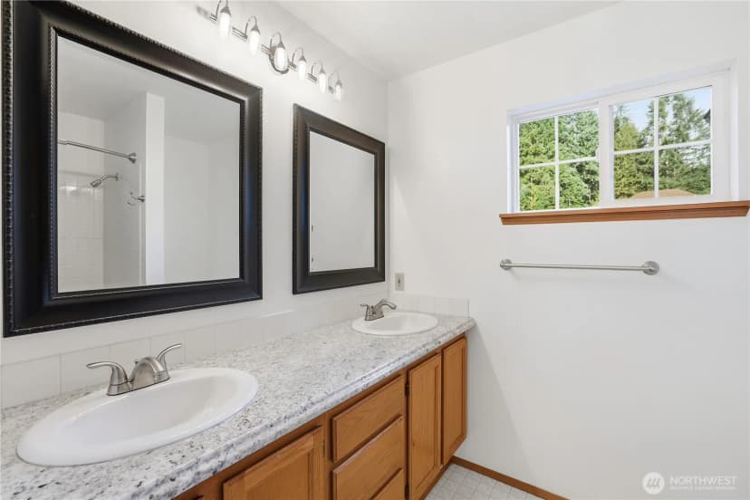 Property photo for 4642 Se Parsons Green Court, Port Orchard photo 22