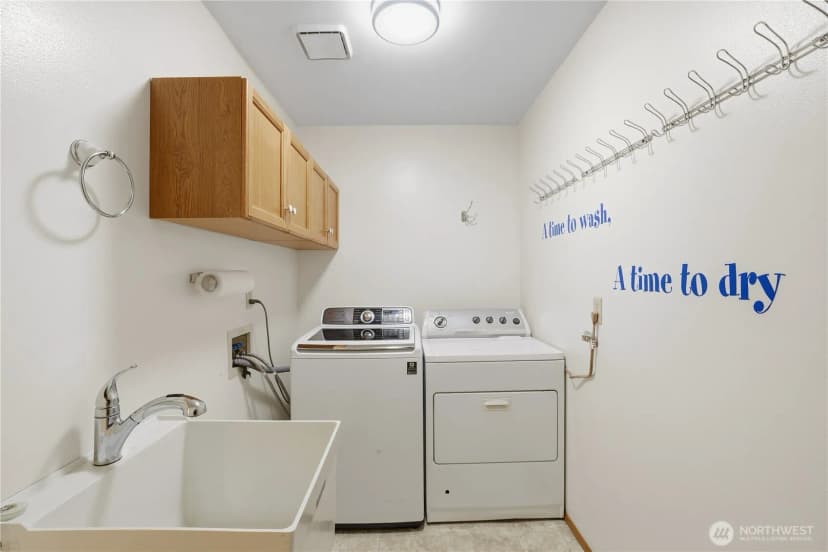 Property photo for 4642 Se Parsons Green Court, Port Orchard photo 19