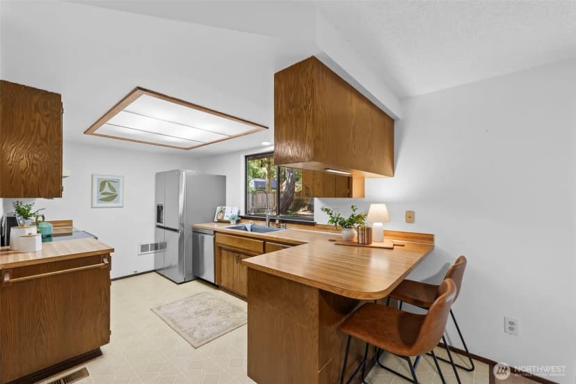 Property photo for 940 9th Avenue, Fox Island photo 12