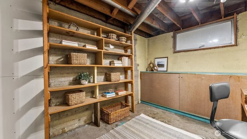 Property photo for 5059 116th Avenue Se, Bellevue photo 32