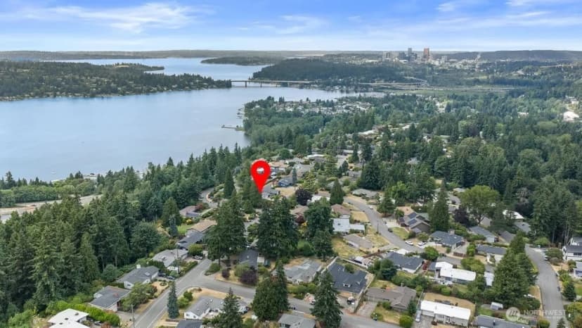 Property photo for 5059 116th Avenue Se, Bellevue photo 11