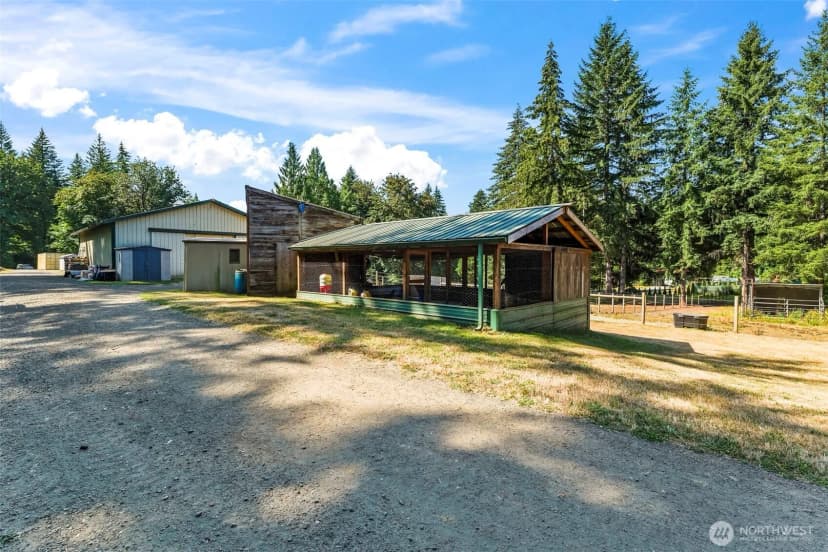 Property photo for 7925 Thornburg Street Sw, Olympia photo 29