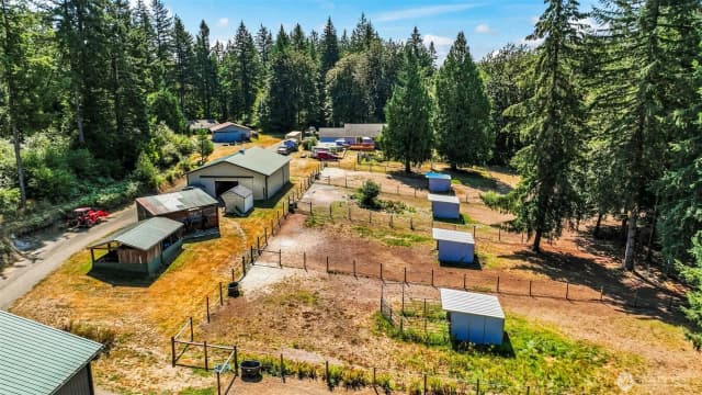 Property photo for 7925 Thornburg Street Sw, Olympia photo 4