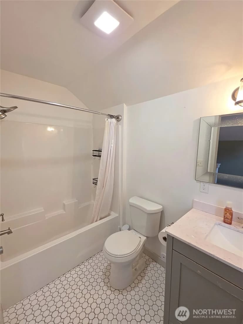Property photo for 1002 Tecumseh Street, Aberdeen photo 24