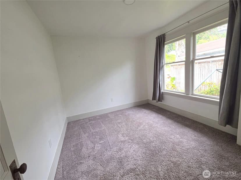 Property photo for 1002 Tecumseh Street, Aberdeen photo 19