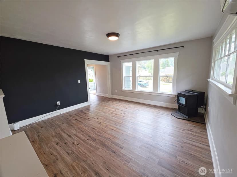 Property photo for 1002 Tecumseh Street, Aberdeen photo 6