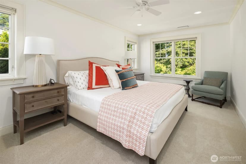 Property photo for 2018 Broadmoor Drive E, Seattle photo 26