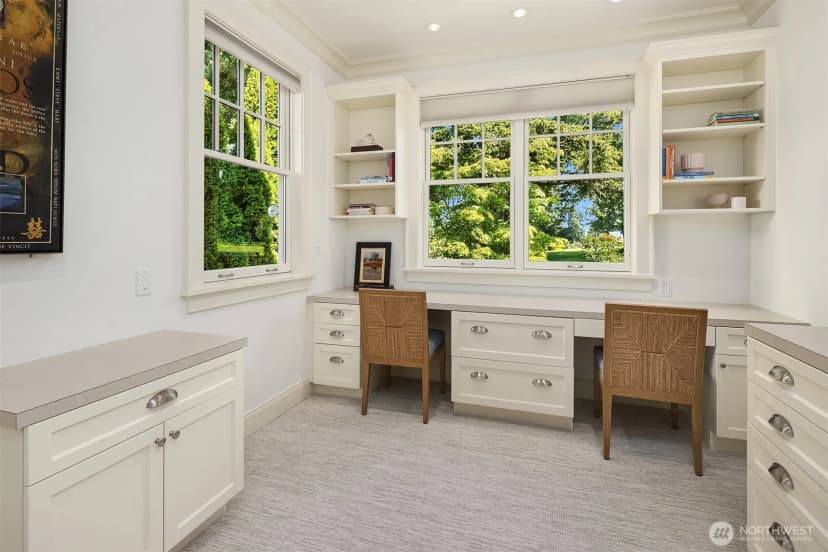 Property photo for 2018 Broadmoor Drive E, Seattle photo 17