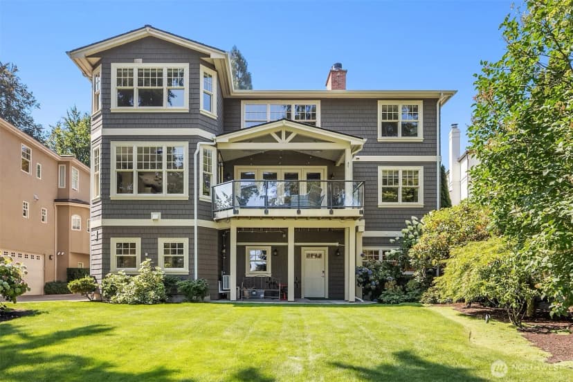 Property photo for 2018 Broadmoor Drive E, Seattle photo 37