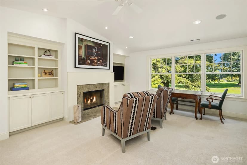 Property photo for 2018 Broadmoor Drive E, Seattle photo 23