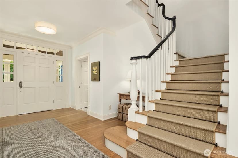 Property photo for 2018 Broadmoor Drive E, Seattle photo 14