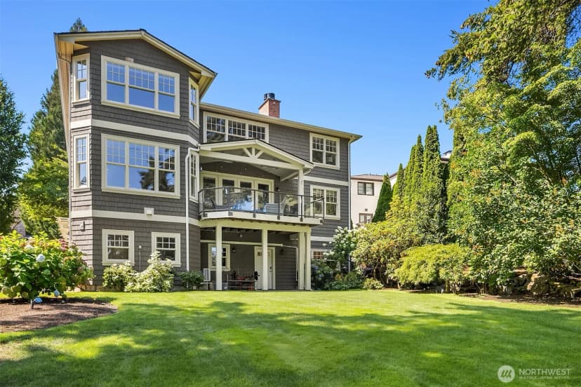 Property photo for 2018 Broadmoor Drive E, Seattle photo 36