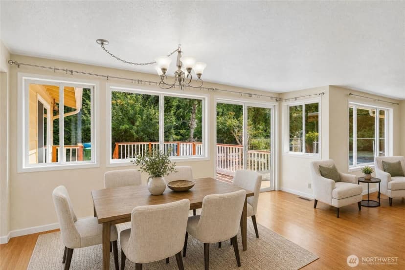 Property photo for 20224 Greenwood Ave N, Shoreline photo 6