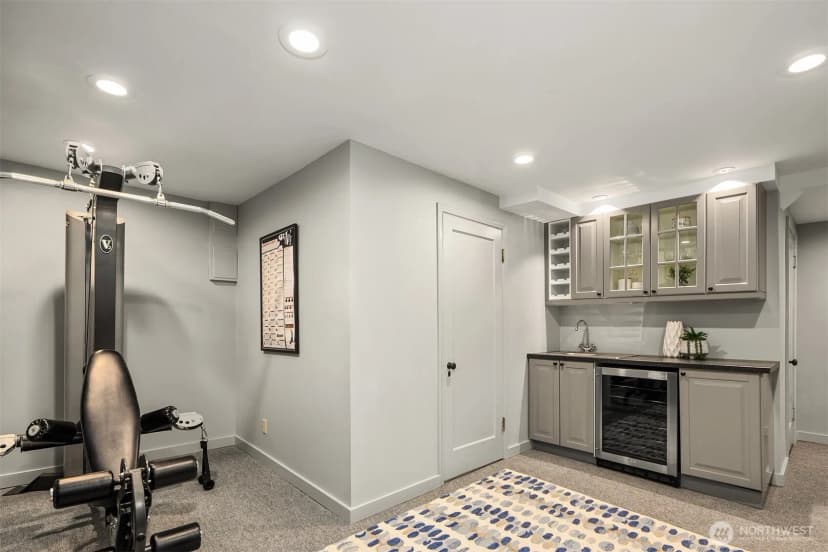 Property photo for 2301 Rosemont Place W, Seattle photo 34