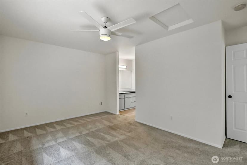 Property photo for 16805 41st Drive Ne #a, Arlington photo 16