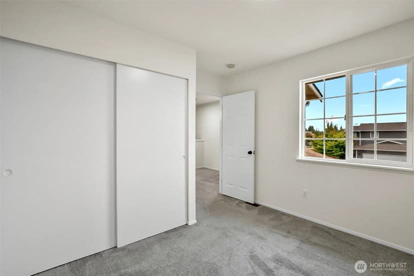 Property photo for 16805 41st Drive Ne #a, Arlington photo 27