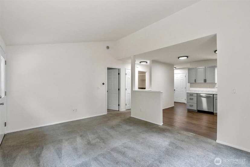 Property photo for 16805 41st Drive Ne #a, Arlington photo 11