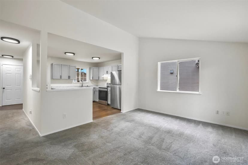 Property photo for 16805 41st Drive Ne #a, Arlington photo 12