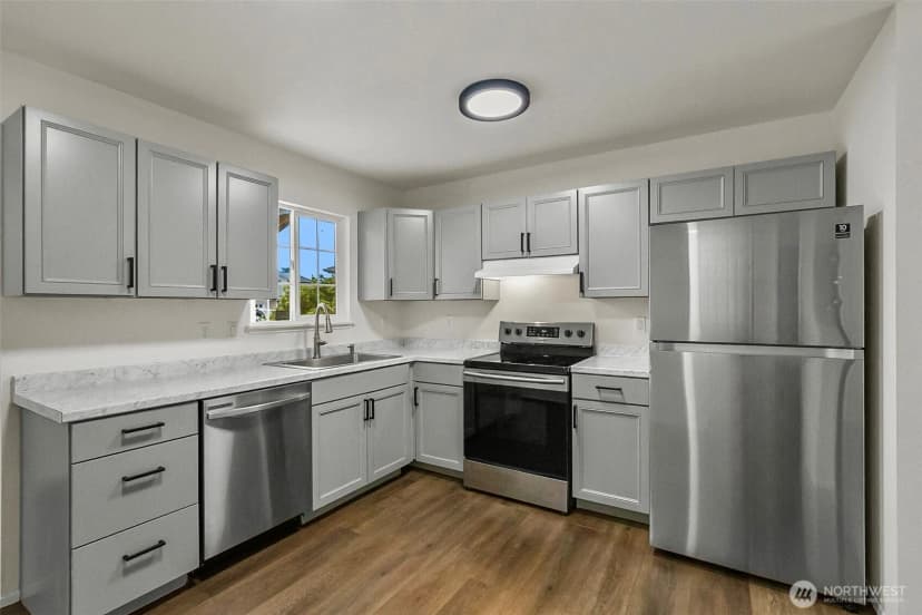 Property photo for 16805 41st Drive Ne #a, Arlington photo 8