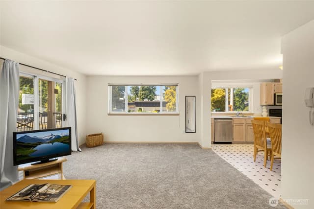 Property photo for 12056 15th Avenue Ne #201, Seattle photo 2