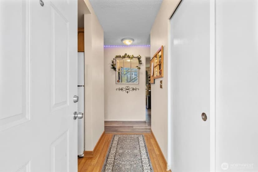 Property photo for 8823 Holly Drive #l101, Everett photo 2