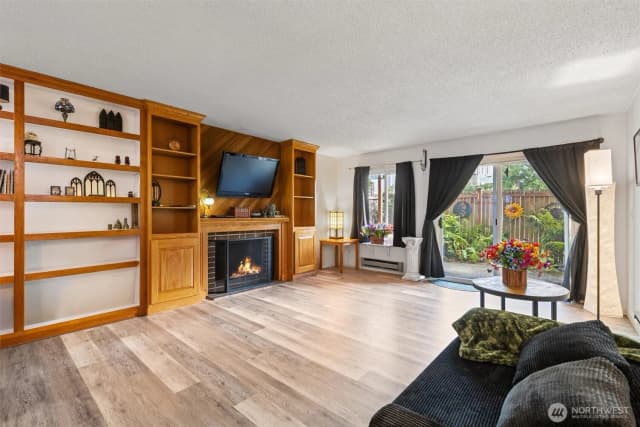 Property photo for 8823 Holly Drive #l101, Everett photo 3
