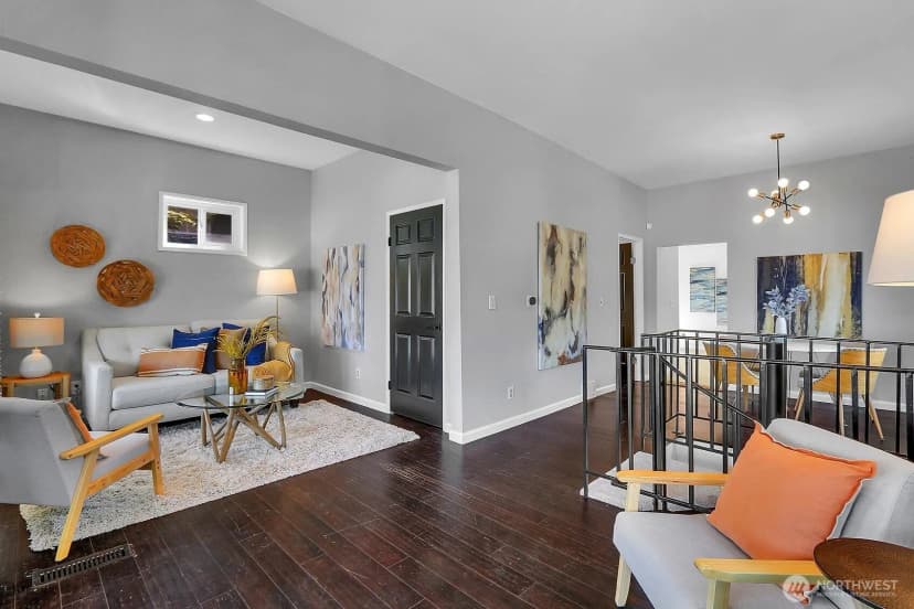 Property photo for 1113 33rd Avenue S, Seattle photo 6