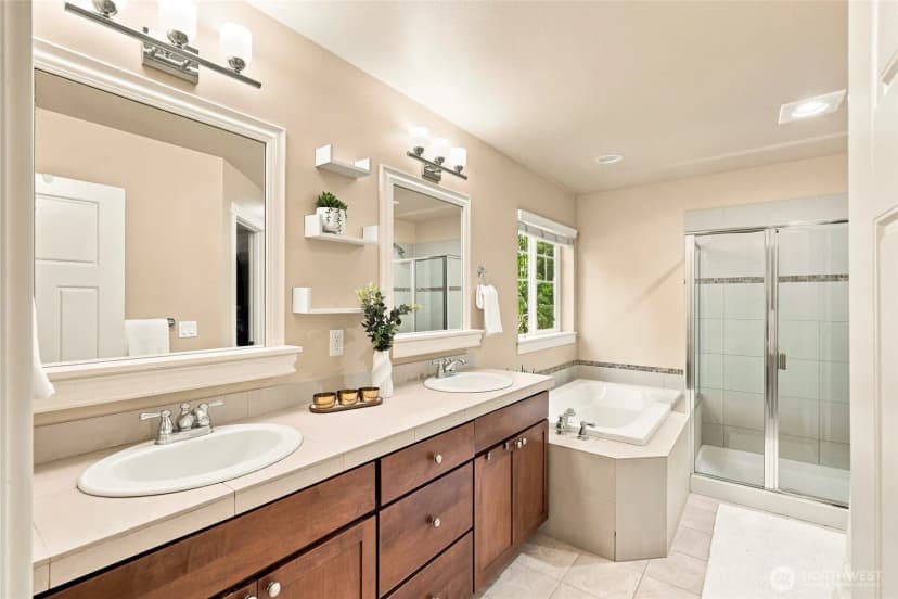 Property photo for 23119 36th Drive Se, Bothell photo 20