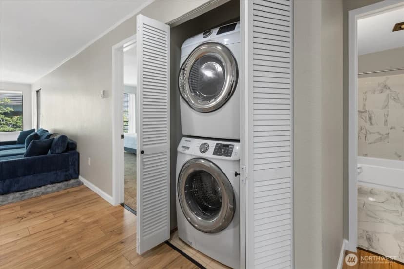 Property photo for 3256 Sw Avalon Street #203, Seattle photo 16
