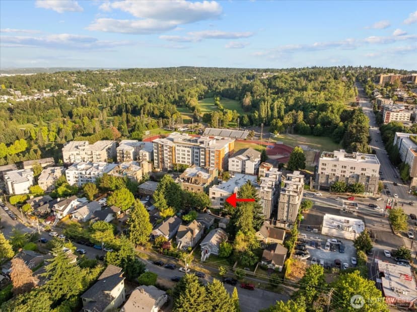 Property photo for 3256 Sw Avalon Street #203, Seattle photo 22