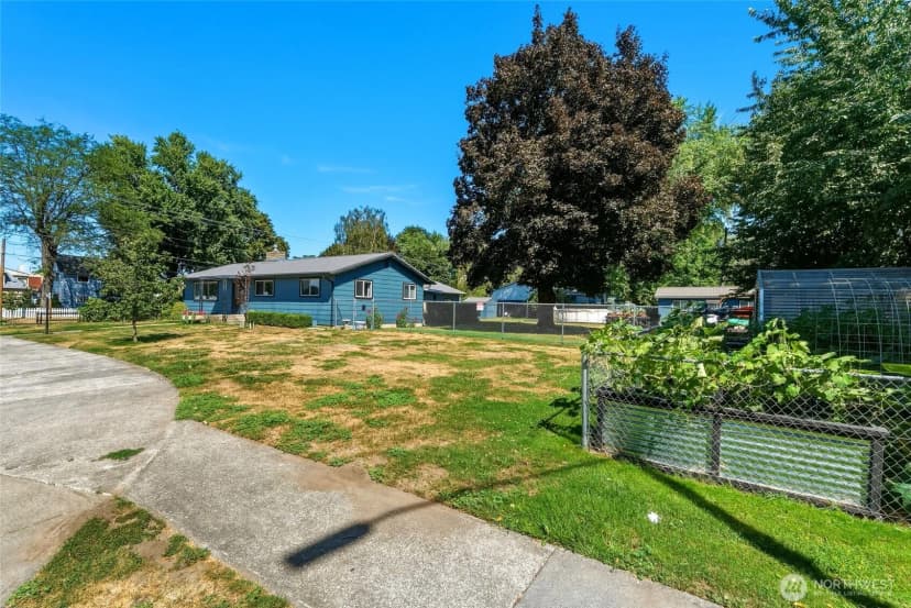 Property photo for 601 Coppei Avenue, Waitsburg photo 32