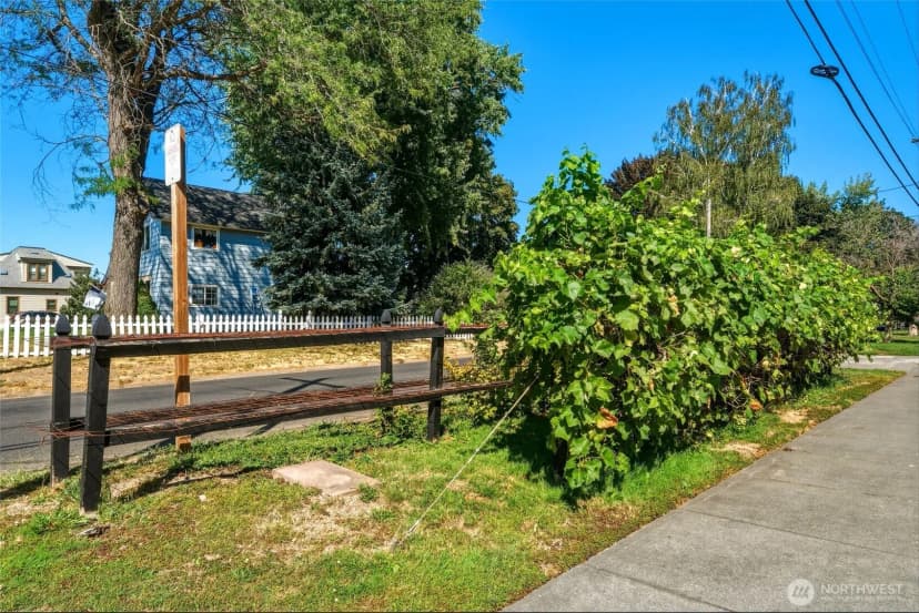 Property photo for 601 Coppei Avenue, Waitsburg photo 38